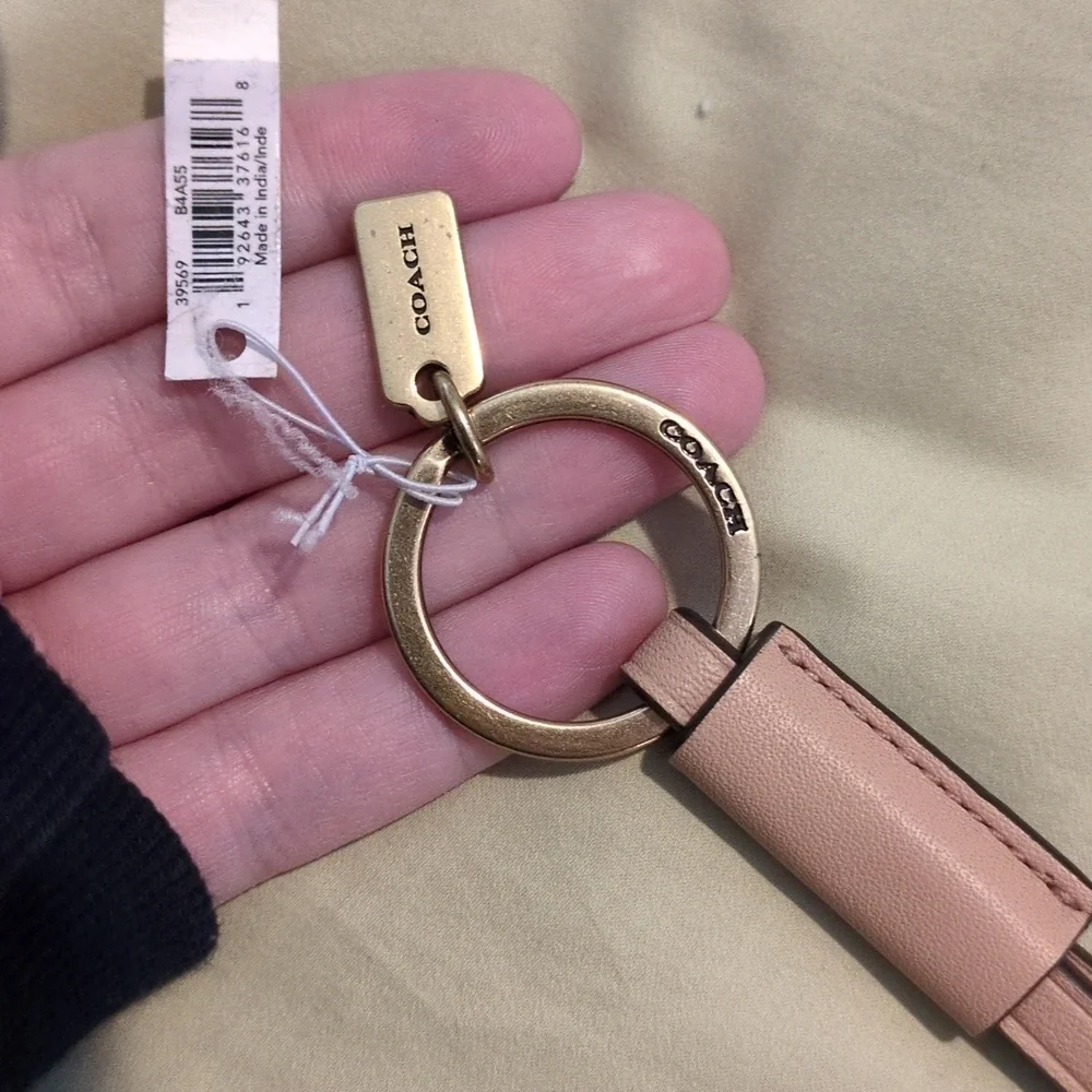 Coach Key Loop - Picture 7 of 7